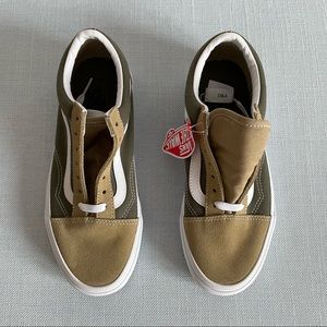 Vans Old School Khaki Green size 6